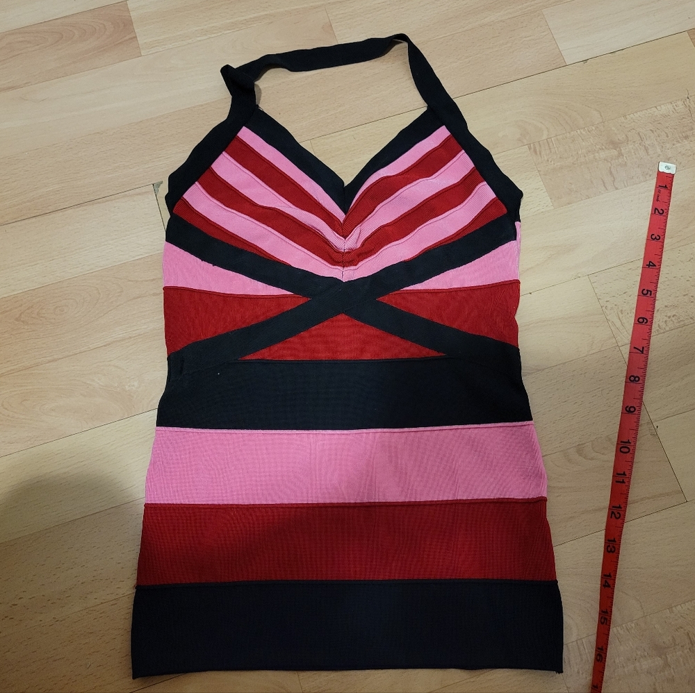 Le Chateau Halter Top sz small